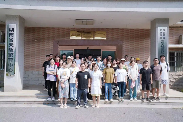 又是一年開學(xué)季：2020級(jí)林科大師生走進(jìn)南方天敵繁育與應(yīng)用工程技術(shù)研究中心參觀學(xué)習(xí)